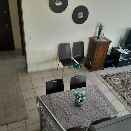 Duplex In 206 Sq Meters Aptm Of 3 Bdr 2 Bathroom Jakuzzi Terrace Big Pool Apartment Side