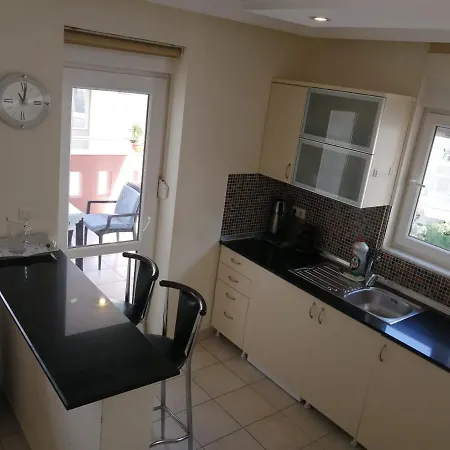 Duplex In 206 Sq Meters Aptm Of 3 Bdr 2 Bathroom Jakuzzi Terrace Big Pool 시데