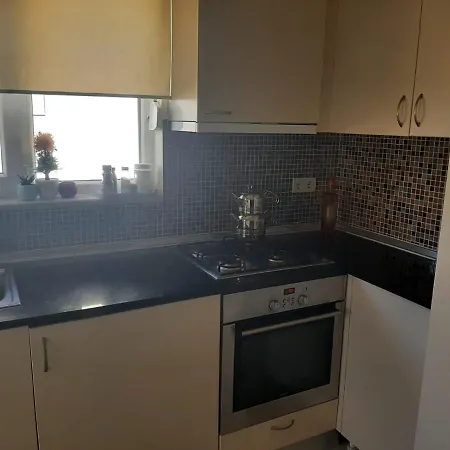 Duplex In 206 Sq Meters Aptm Of 3 Bdr 2 Bathroom Jakuzzi Terrace Big Pool 아파트 시데